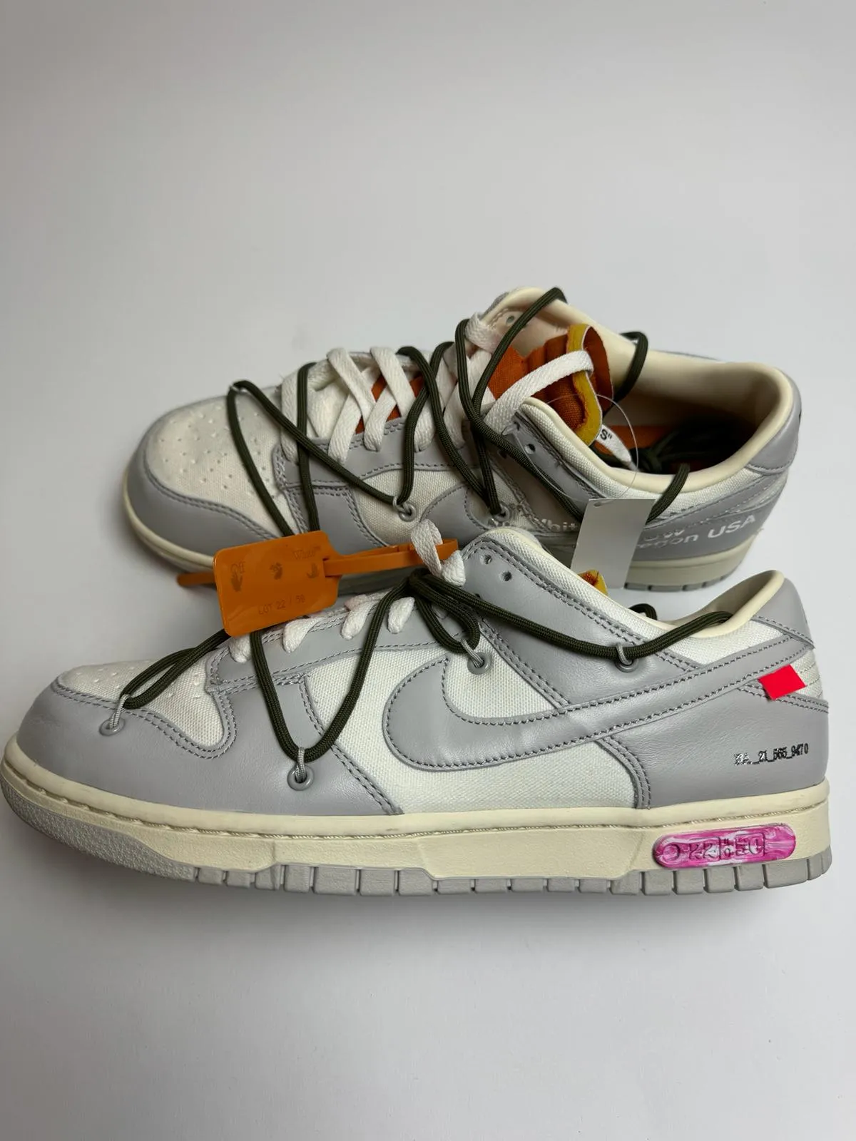 Off White x Nike Dunk Low "Lot 22"